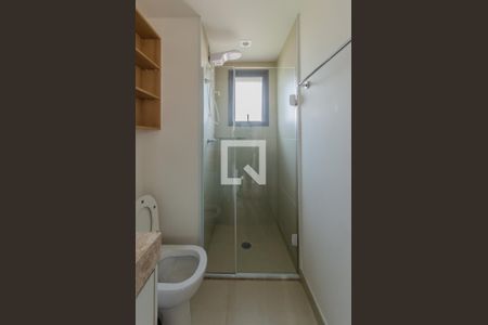 Banheiro de kitnet/studio para alugar com 1 quarto, 27m² em Chácara Klabin, São Paulo