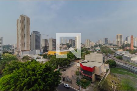 Studio para alugar com 27m², 1 quarto e sem vaga Studio para alugar com 27m², 1 quarto e sem vagaVaranda