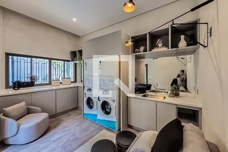 Studio para alugar com 27m², 1 quarto e sem vaga Studio para alugar com 27m², 1 quarto e sem vagaÁrea comum - Lavanderia