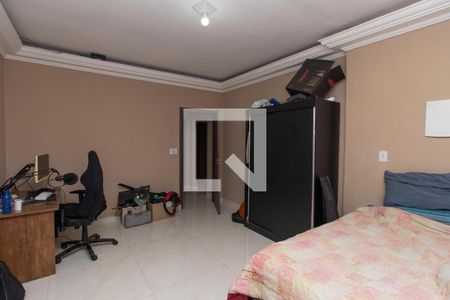 Casa à venda com 340m², 5 quartos e 1 vagaQuarto 1