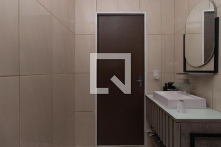 Banheiro Social de casa à venda com 5 quartos, 340m² em Vila Maria Alta, São Paulo