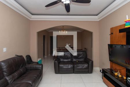 Sala de casa à venda com 5 quartos, 340m² em Vila Maria Alta, São Paulo