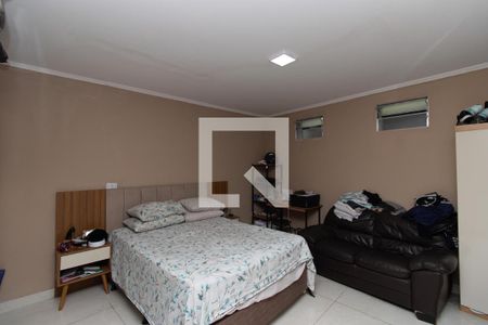 Casa à venda com 340m², 5 quartos e 1 vagaQuarto Suíte