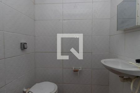 Casa à venda com 340m², 5 quartos e 1 vagaBanheiro 2