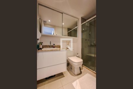 Apartamento para alugar com 46m², 1 quarto e 1 vaga Apartamento para alugar com 46m², 1 quarto e 1 vagaBanheiro do Quarto Suíte