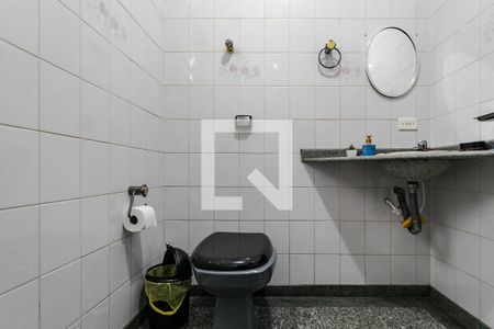 Casa para alugar com 100m², 2 quartos e 1 vagaBanheiro Corredor  