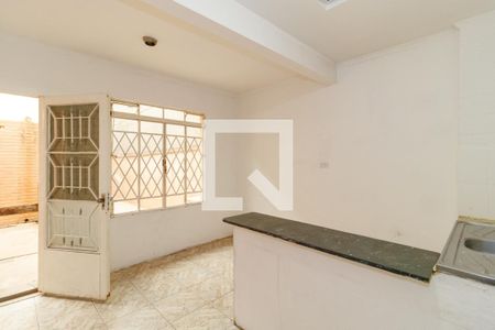 Casa para alugar com 50m², 1 quarto e 1 vaga Casa para alugar com 50m², 1 quarto e 1 vagaCozinha