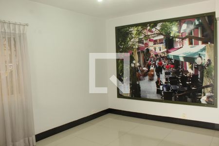 Casa de condomínio para alugar com 650m², 5 quartos e 4 vagasSala 3