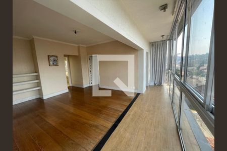 Casa de condomínio para alugar com 650m², 5 quartos e 4 vagasSuíte 4