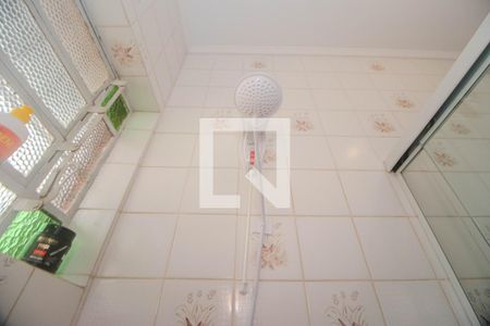 Casa à venda com 234m², 3 quartos e 2 vagas Casa à venda com 234m², 3 quartos e 2 vagasBanheiro Social