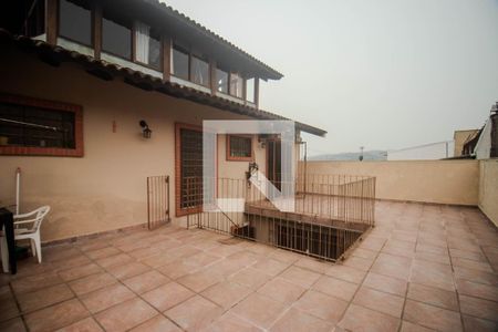 Casa à venda com 234m², 3 quartos e 2 vagas Casa à venda com 234m², 3 quartos e 2 vagasQuarto 2