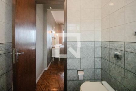 Casa à venda com 234m², 3 quartos e 2 vagas Casa à venda com 234m², 3 quartos e 2 vagasBanheiro da Suíte