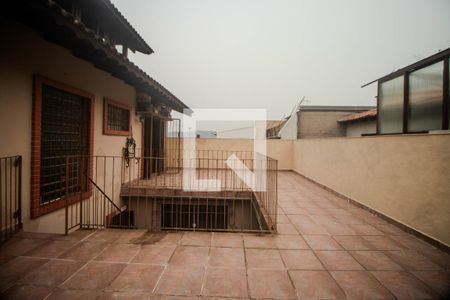 Casa à venda com 234m², 3 quartos e 2 vagas Casa à venda com 234m², 3 quartos e 2 vagasQuarto 2