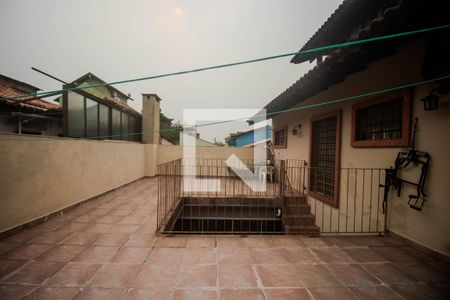 Casa à venda com 234m², 3 quartos e 2 vagas Casa à venda com 234m², 3 quartos e 2 vagasQuarto 2