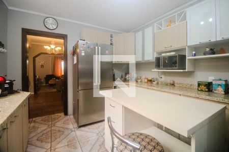 Casa à venda com 234m², 3 quartos e 2 vagas Casa à venda com 234m², 3 quartos e 2 vagasCozinha