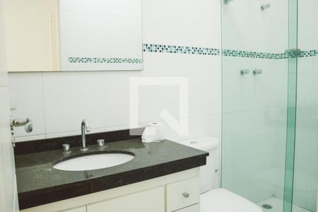 Casa à venda com 197m², 5 quartos e 4 vagasBanheiro da Suíte 2