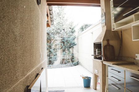 Casa à venda com 197m², 5 quartos e 4 vagasChurrasqueira
