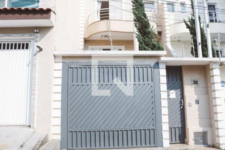 Casa à venda com 197m², 5 quartos e 4 vagasFachada