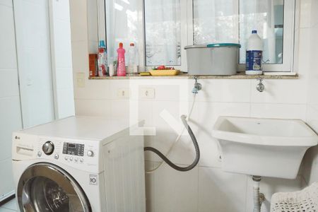 Casa à venda com 197m², 5 quartos e 4 vagasÁrea de Serviço
