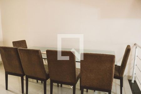 Casa à venda com 197m², 5 quartos e 4 vagasSala de Jantar