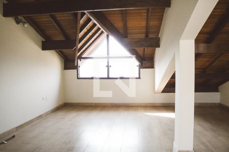 Casa à venda com 197m², 5 quartos e 4 vagasTerraço