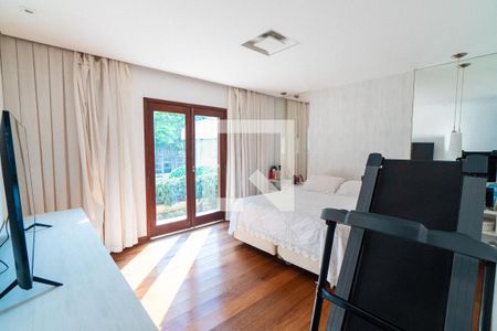 Suite 1 de casa à venda com 4 quartos, 400m² em Planalto Paulista, São Paulo