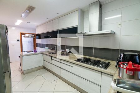 Casa à venda com 400m², 4 quartos e 4 vagasCozinha