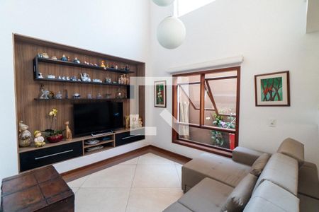 Sala de casa à venda com 4 quartos, 400m² em Planalto Paulista, São Paulo