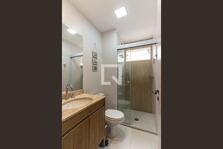 Apartamento à venda com 52m², 1 quarto e 2 vagasBanheiro