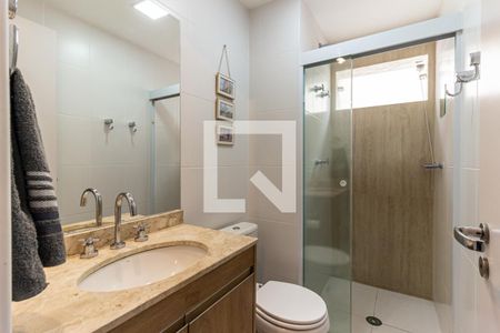 Apartamento à venda com 52m², 1 quarto e 2 vagasBanheiro