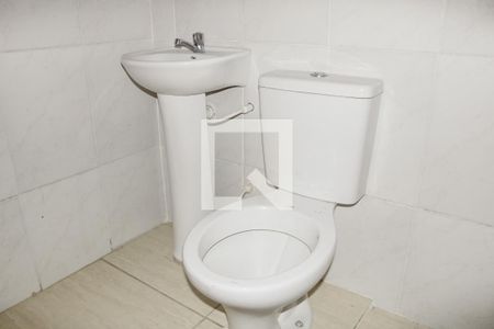 Apartamento para alugar com 45m², 2 quartos e sem vagaBanheiro