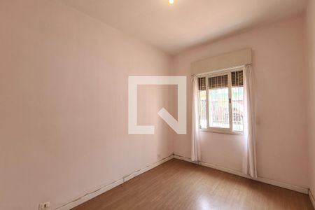 Quarto 1 de casa à venda com 2 quartos, 325m² em Vila Ivone, São Paulo