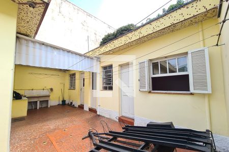 Casa à venda com 325m², 2 quartos e 6 vagasÁrea de Serviço