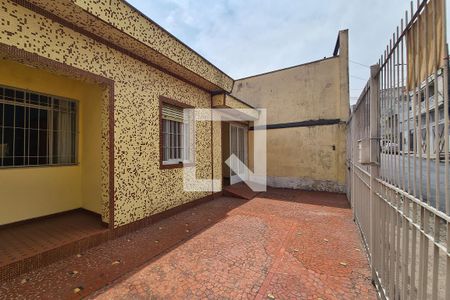 Casa à venda com 325m², 2 quartos e 6 vagasGaragem