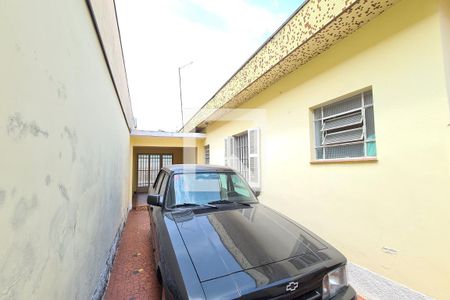 Casa à venda com 325m², 2 quartos e 6 vagasGaragem