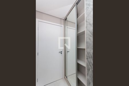 Studio para alugar com 25m², 1 quarto e sem vagaDetalhe armario