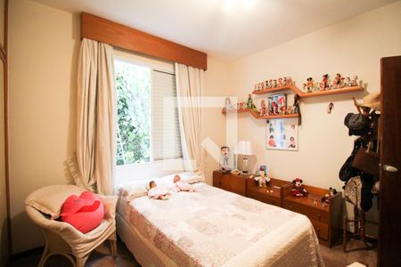 Casa à venda com 269m², 3 quartos e 3 vagasQuarto 2