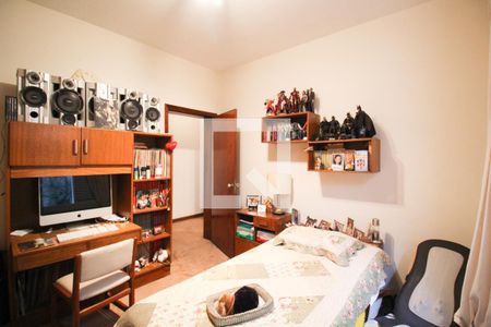 Casa à venda com 269m², 3 quartos e 3 vagasQuarto 1