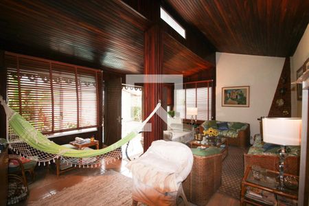 Casa à venda com 269m², 3 quartos e 3 vagasSala 2 