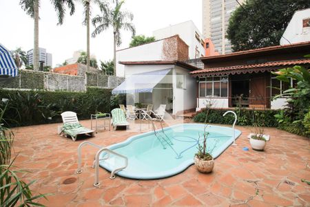 Casa à venda com 269m², 3 quartos e 3 vagasPiscina/Quintal 
