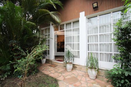 Casa à venda com 269m², 3 quartos e 3 vagasEntrada