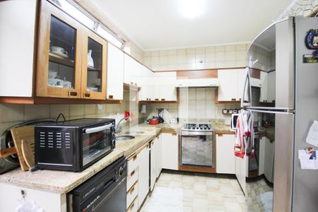 Casa à venda com 269m², 3 quartos e 3 vagasCozinha