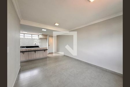 Sala de apartamento para alugar com 1 quarto, 50m² em Vila Assunção, Santo André
