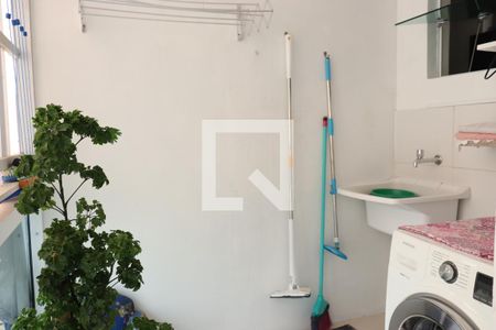 Casa à venda com 200m², 3 quartos e 3 vagasLavanderia