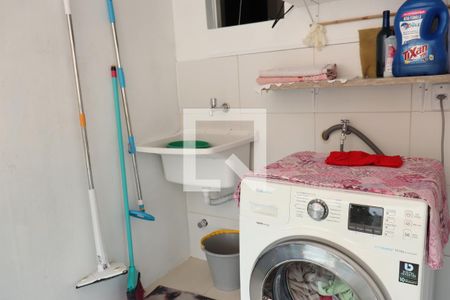 Casa à venda com 200m², 3 quartos e 3 vagasLavanderia