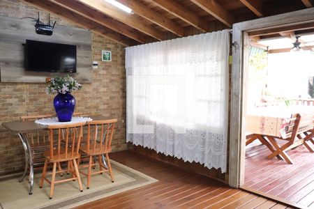 Casa à venda com 200m², 3 quartos e 3 vagasÁrea Gourmet