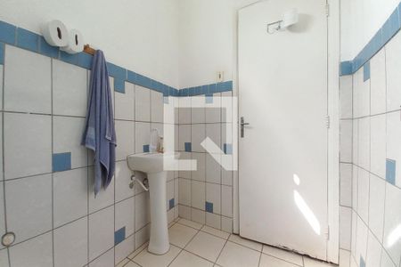 Casa à venda com 161m², 3 quartos e 3 vagas Casa à venda com 161m², 3 quartos e 3 vagasBanheiro