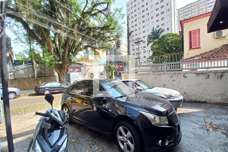 Casa à venda com 161m², 3 quartos e 3 vagas Casa à venda com 161m², 3 quartos e 3 vagasGaragem