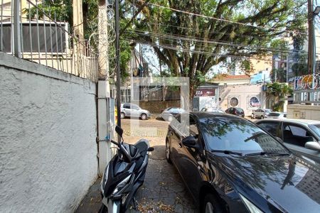 Casa à venda com 161m², 3 quartos e 3 vagas Casa à venda com 161m², 3 quartos e 3 vagasVista da Sala