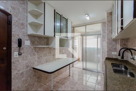 Apartamento à venda com 104m², 3 quartos e 2 vagasCozinha